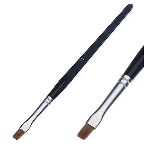 Kolinsky gel brush with black wood handle, no.4