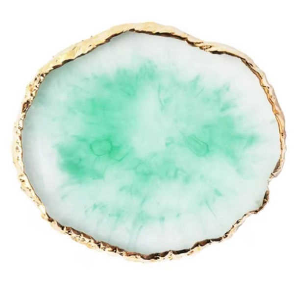 Natural resin palette for mixing colours, green