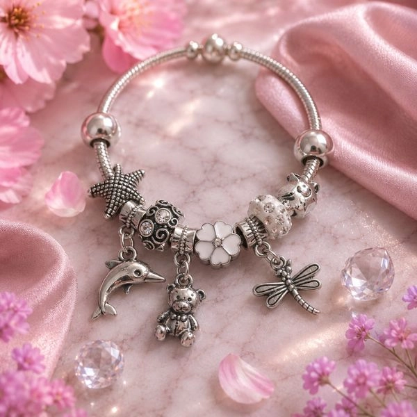 Bracelet with pendants